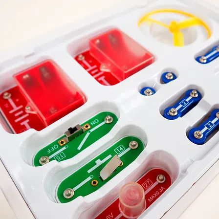 Photo of Конструктор електронний DOKA До злету готові!